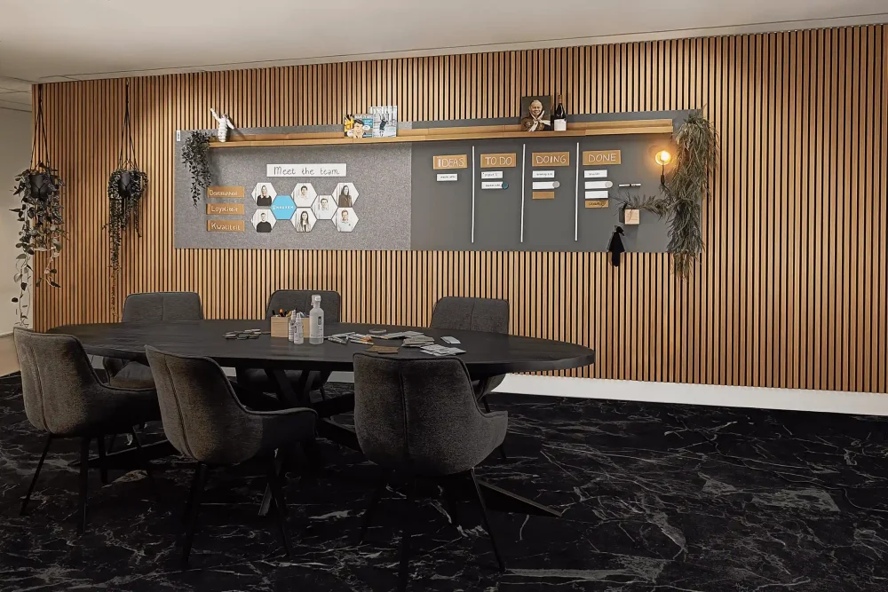 Concept Wall in kantoor Neosem met magneetpanelen