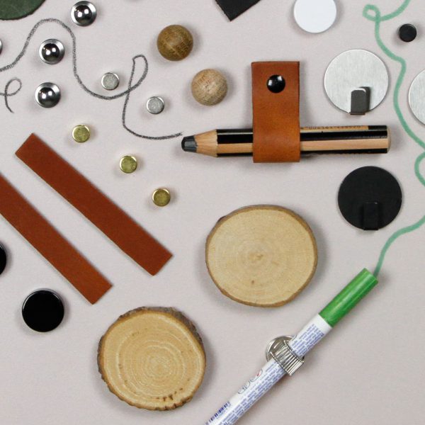 Magneet leer lus cognac