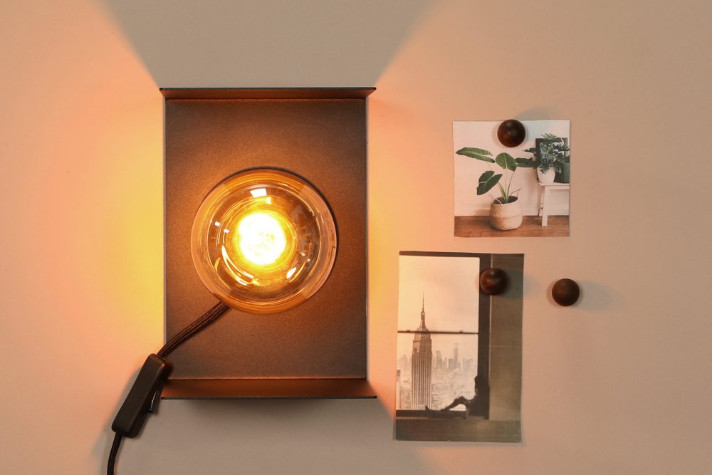 Magneet walnut (3) 6
