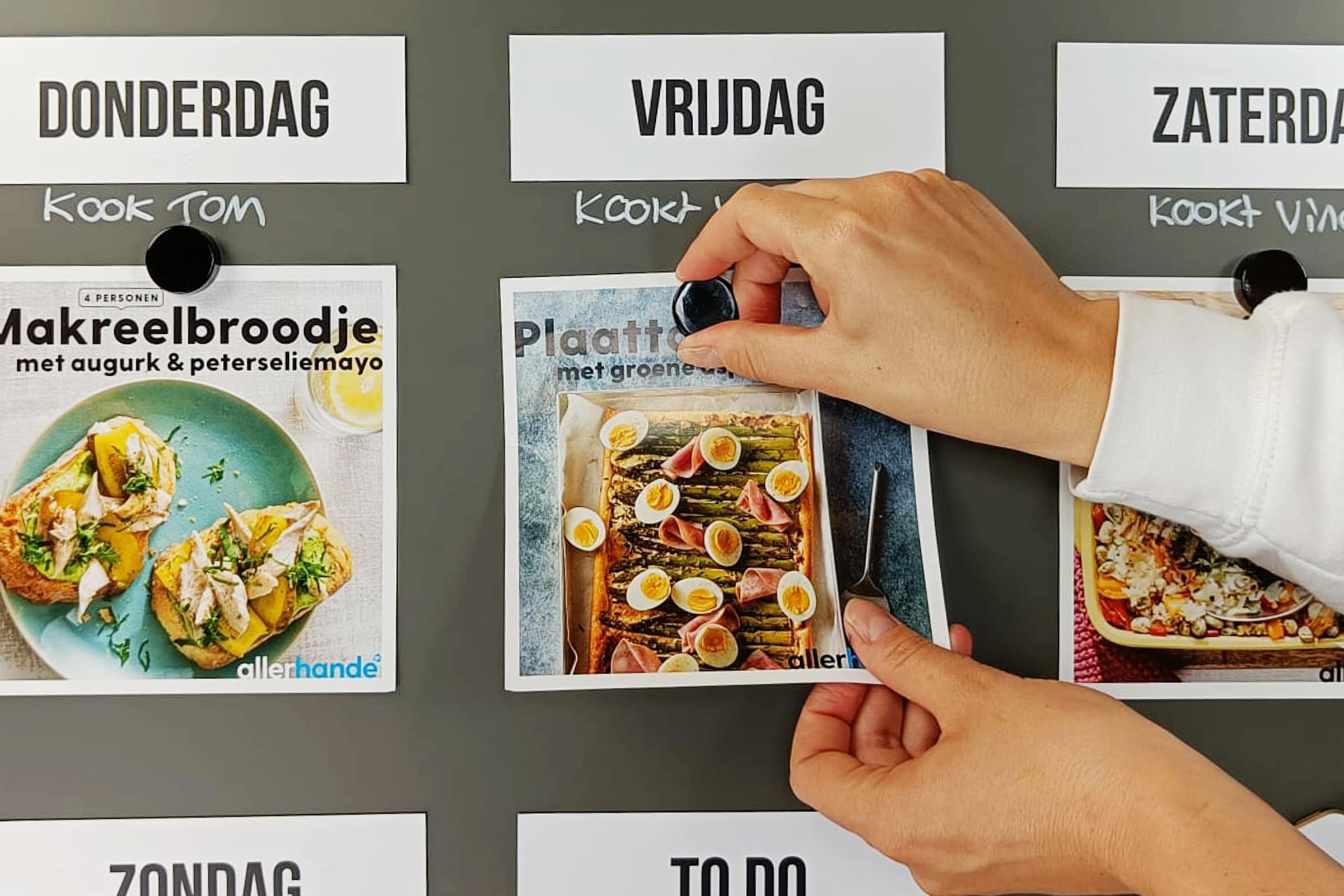5 manieren om een magneetbord in de keuken te gebruiken