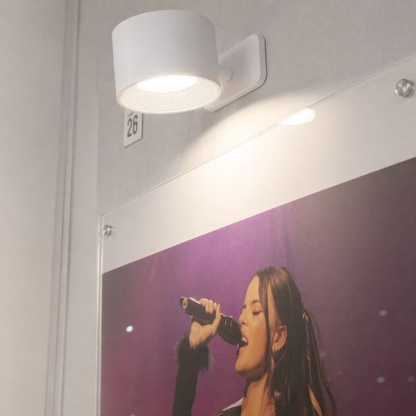 wandlamp_boven_fotohouder_vierkant